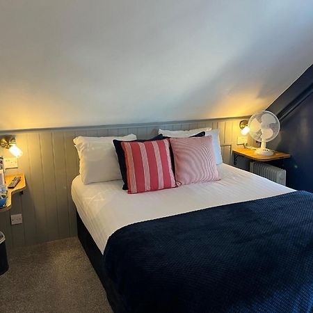 No: 1 The Esplanade Guest Accommodation. テンビー エクステリア 写真