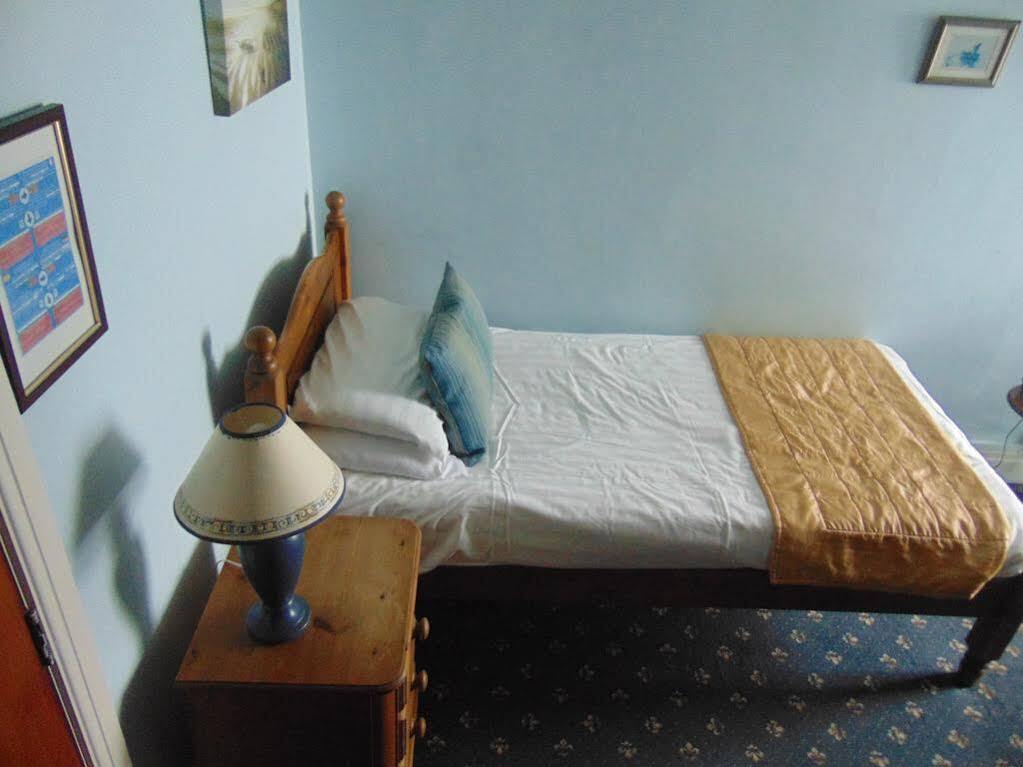 No: 1 The Esplanade Guest Accommodation. テンビー エクステリア 写真